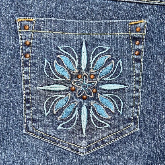 Womans Cosmopolitan Jeanswear Denim Capris 8 - Picture 6 of 9